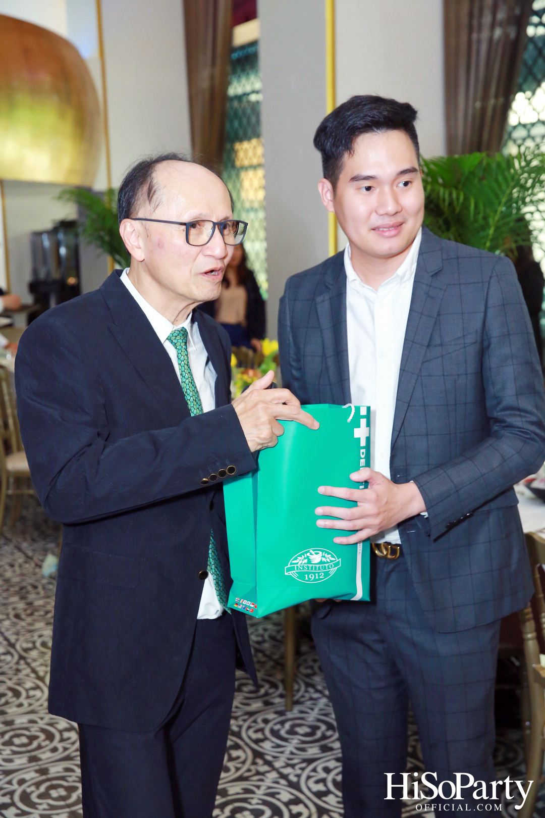 งานเลี้ยงต้อนรับ แทมมี่ ดักเวิร์ธ สมาชิกวุฒิสภารัฐอิลลินอยส์ สหรัฐอเมริกา มาเยือนไทยอย่างอบอุ่นด้วยเมนูอาหารไทยสุดวิจิตรตำรับรอยัล โอชา