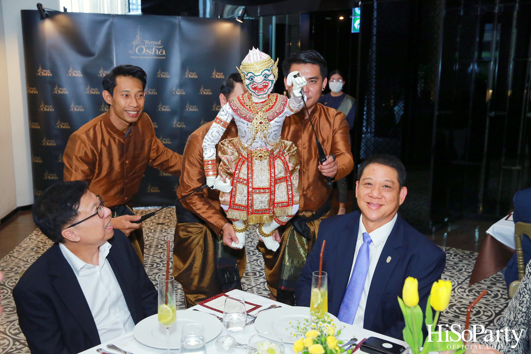 งานเลี้ยงต้อนรับ แทมมี่ ดักเวิร์ธ สมาชิกวุฒิสภารัฐอิลลินอยส์ สหรัฐอเมริกา มาเยือนไทยอย่างอบอุ่นด้วยเมนูอาหารไทยสุดวิจิตรตำรับรอยัล โอชา