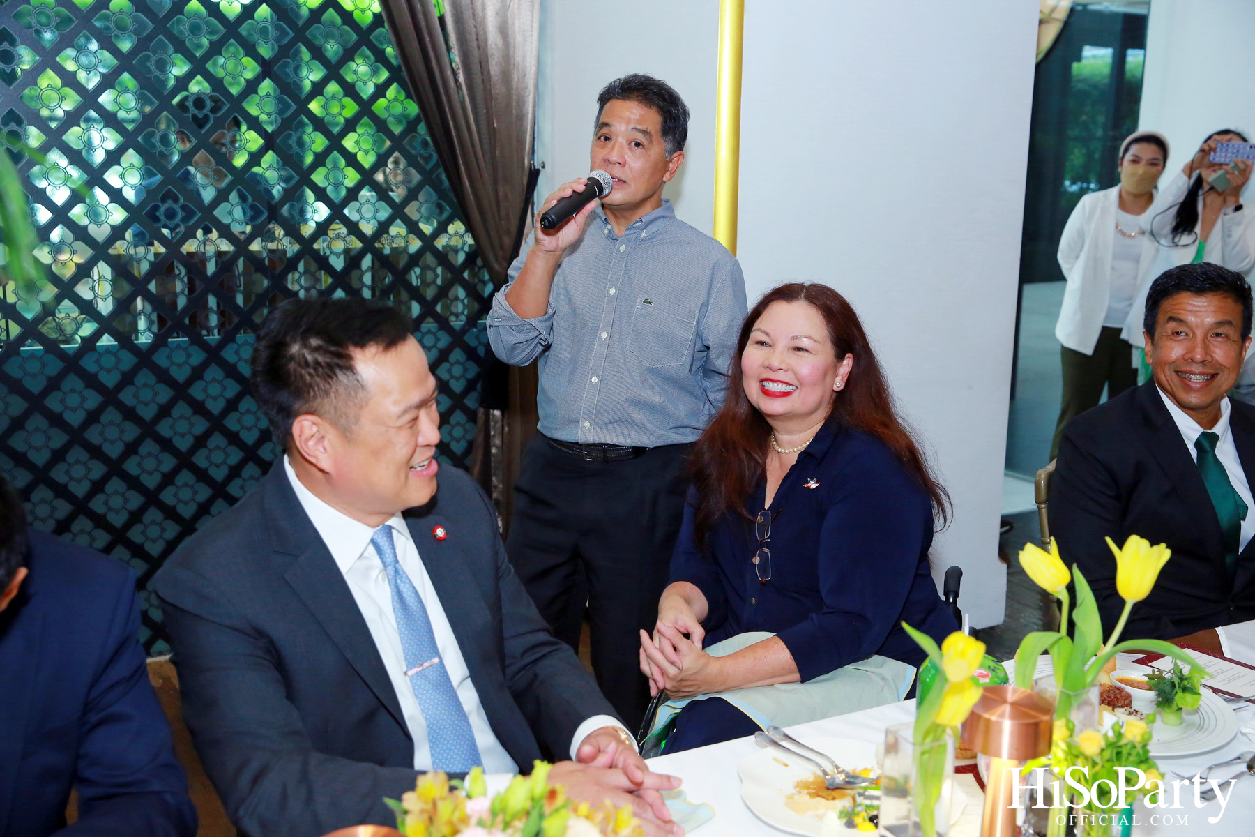 งานเลี้ยงต้อนรับ แทมมี่ ดักเวิร์ธ สมาชิกวุฒิสภารัฐอิลลินอยส์ สหรัฐอเมริกา มาเยือนไทยอย่างอบอุ่นด้วยเมนูอาหารไทยสุดวิจิตรตำรับรอยัล โอชา