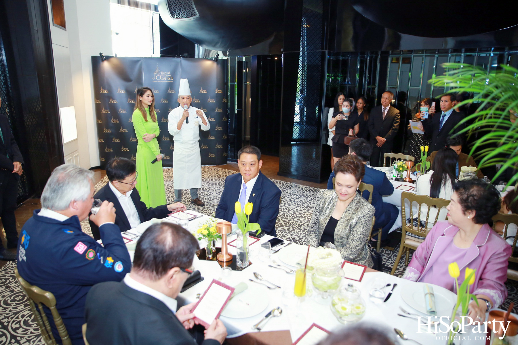 งานเลี้ยงต้อนรับ แทมมี่ ดักเวิร์ธ สมาชิกวุฒิสภารัฐอิลลินอยส์ สหรัฐอเมริกา มาเยือนไทยอย่างอบอุ่นด้วยเมนูอาหารไทยสุดวิจิตรตำรับรอยัล โอชา