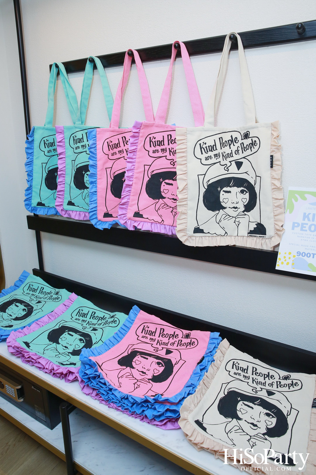 Club 21 x WISHULADA ในงาน Urban Collectibles 2023 by Mango Art Festival x Public House