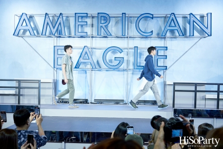 AMERICAN EAGLE FIT IN STAND OUT