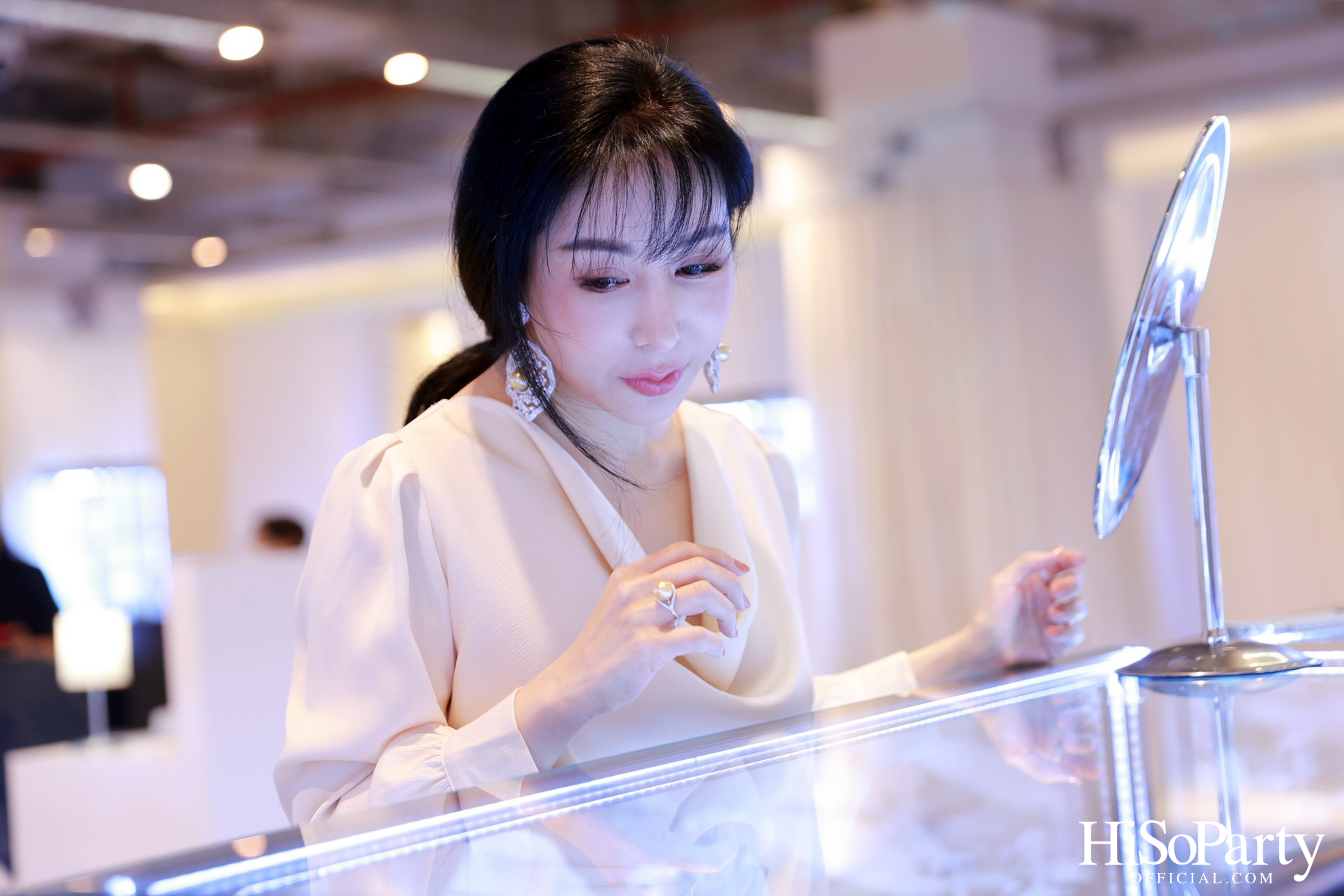 HiSoParty x BEAUTY GEMS ‘THE MISSING PIECE’