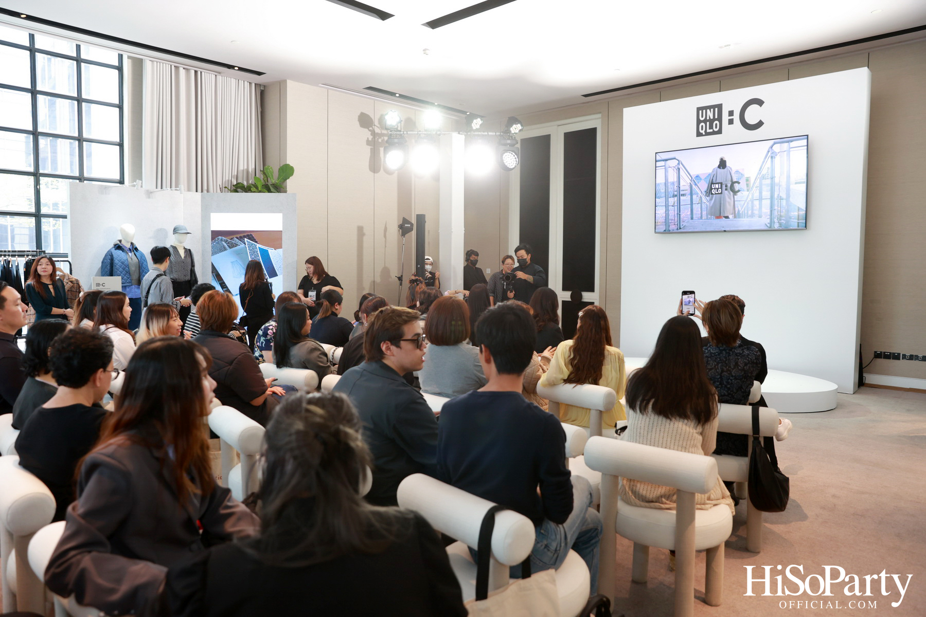 Exclusive Preview คอลเลกชั่น UNIQLO: C คอลเลกชั่นแรกที่ผ่านการสร้างสรรค์ระหว่าง ยูนิโคล่ และ Clare Waight Keller