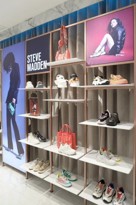 งานฉลองเปิด STEVE MADDEN แฟล็กชิพสโตร์ที่ใหญ่ที่สุดในเมืองไทย ณ ชั้น 2 ศูนย์การค้าเซ็นทรัลเวิลด์ 