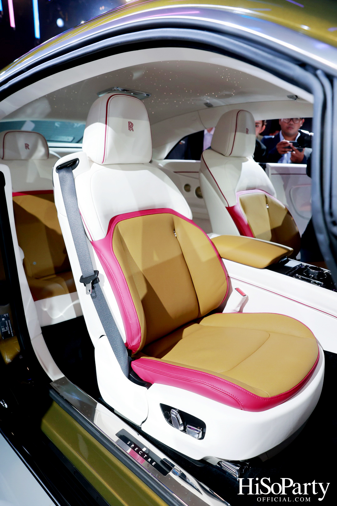 งานแถลงข่าวเปิดตัว ‘Spectre’ รถไฟฟ้ารุ่นแรกในประวัติศาสตร์ของ Rolls-Royce