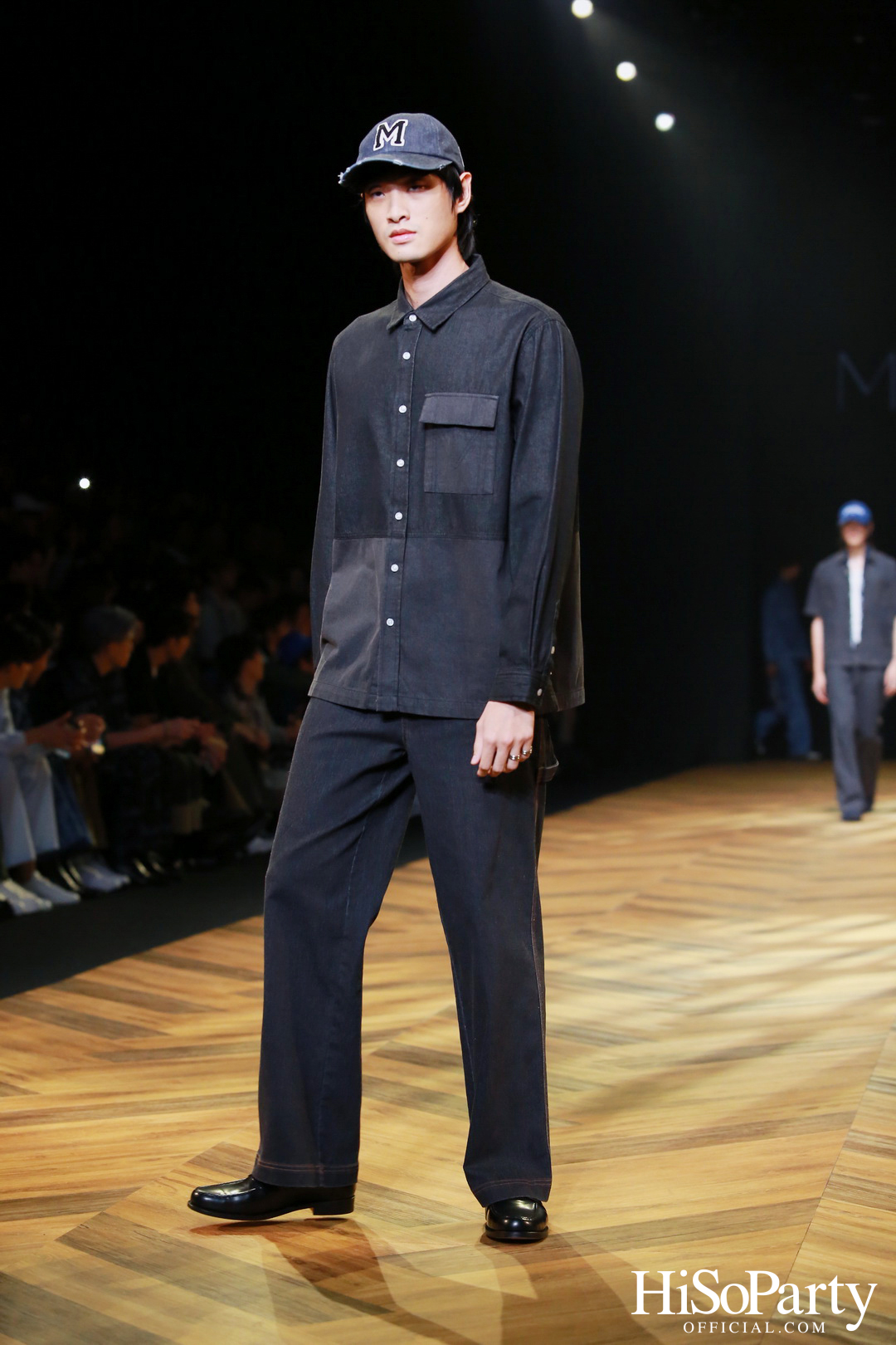 MOO 1st Show @Siam Paragon Bangkok International Fashion Week 2023