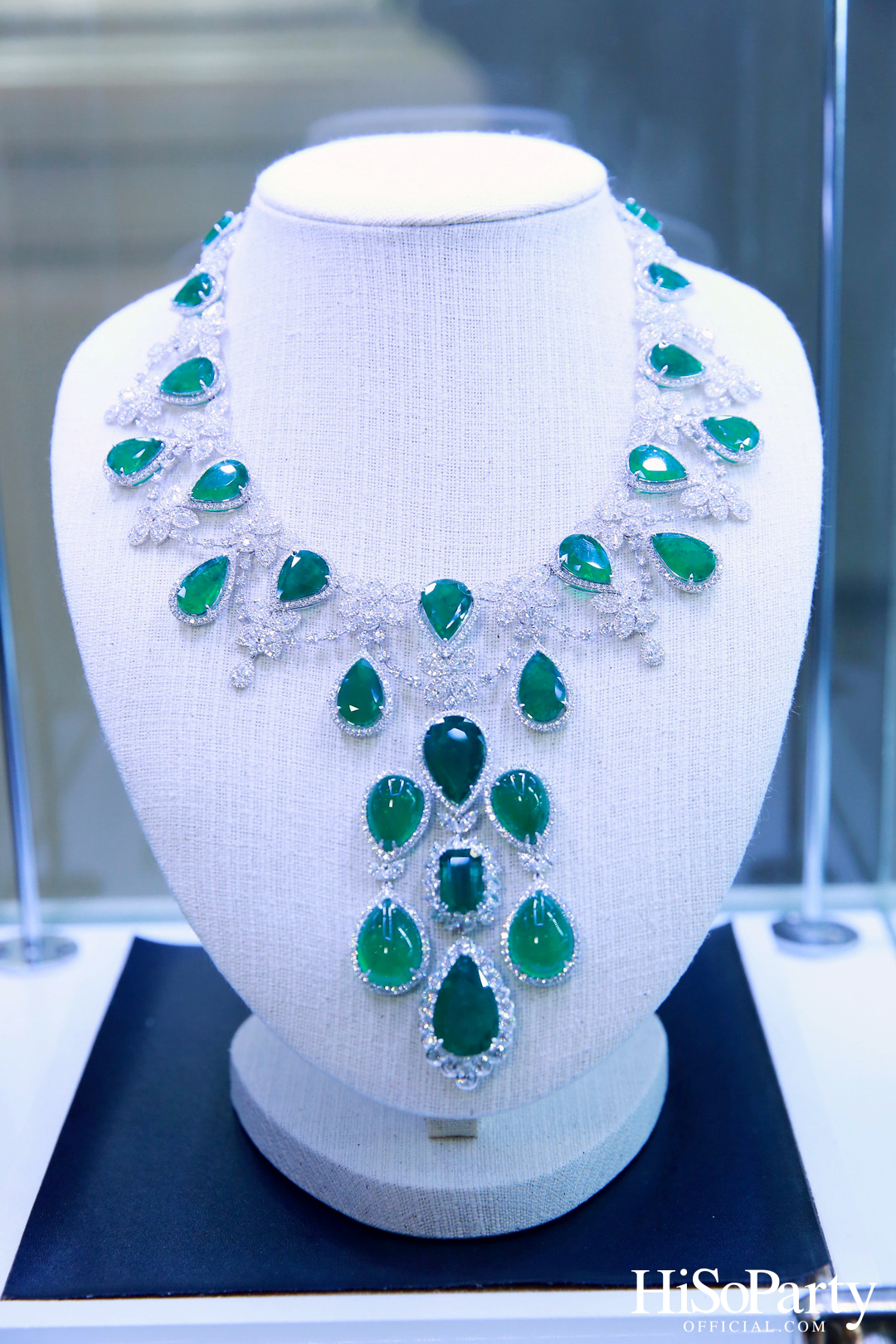 BEAUTY GEMS GRAND OPENING OF THE NEW CHAPTER EXCLUSIVE WITH MARIO MAURER