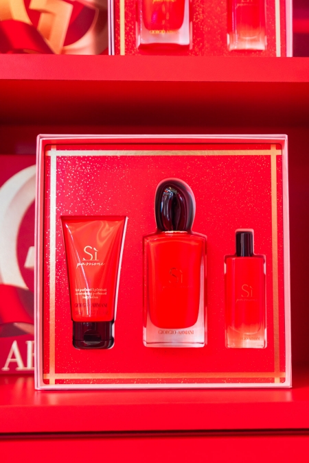 ‘The Armani Gift House’ งานใหญ่แห่งปี จาก Armani Beauty พบกับเซ็ตของขวัญมากมายต้อนรับเทศกาลแห่งความสุข