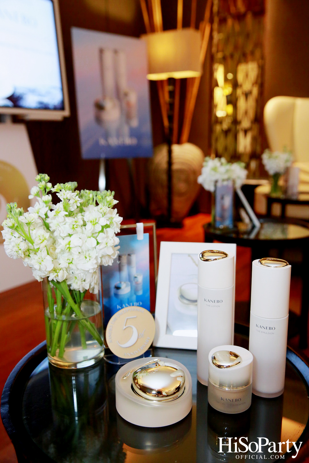 ‘5th Anniversary of KANEBO THE EXCEPTIONAL’ Experience supreme bliss with flawless artistry. CLEAR and BEYOND