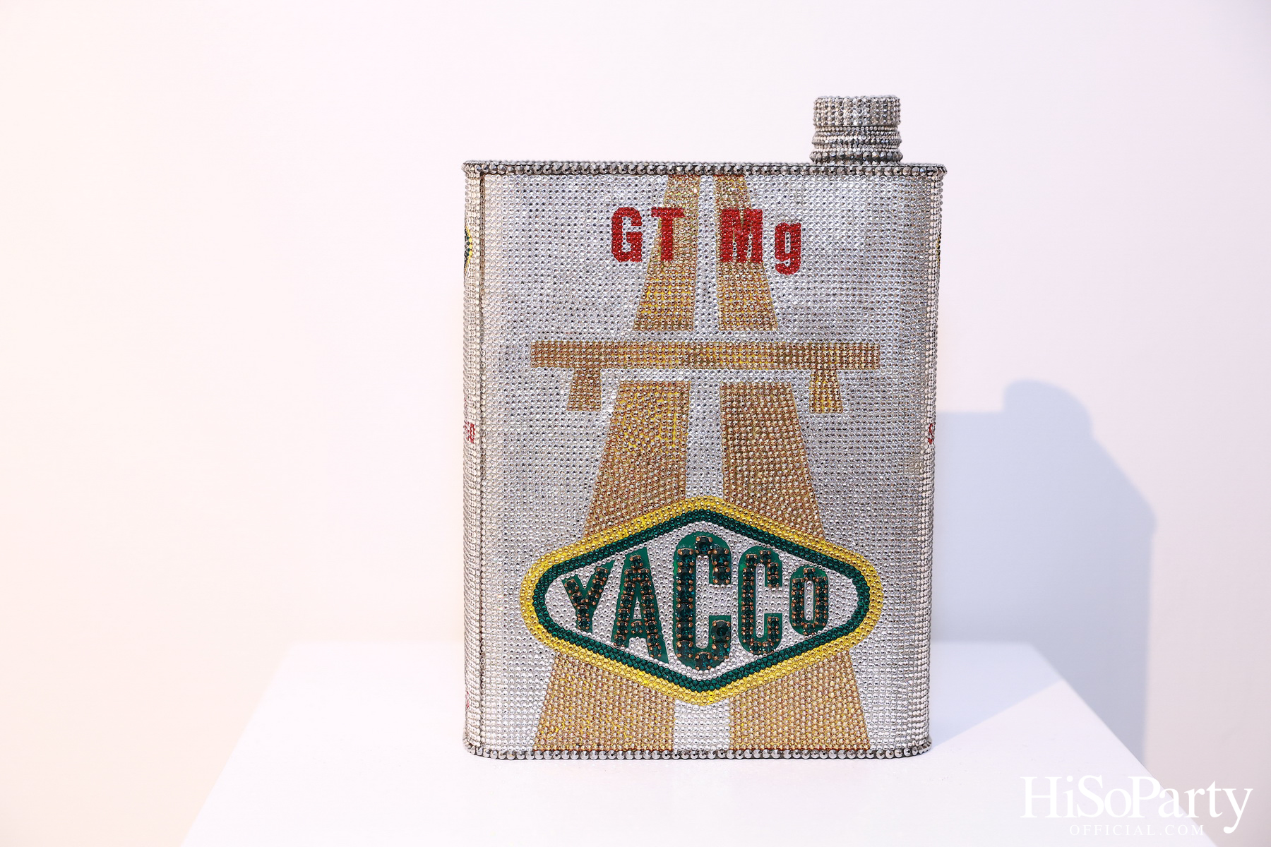 นิทรรศการ 'LA VIE EN STRASS' โดย SHOUROUK RHAIEM