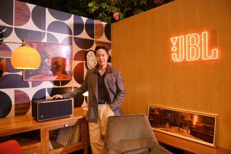 งานเปิดตัวลำโพงและเครื่องเล่นแผ่นเสียงรุ่นใหม่ล่าสุดจาก ‘JBL’