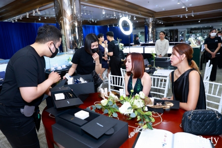 งานเปิดตัวคอลเลกชั่นสุดเอ็กซ์คลูซีฟ Laura Mercier x Beauty Gems Exclusive Collection