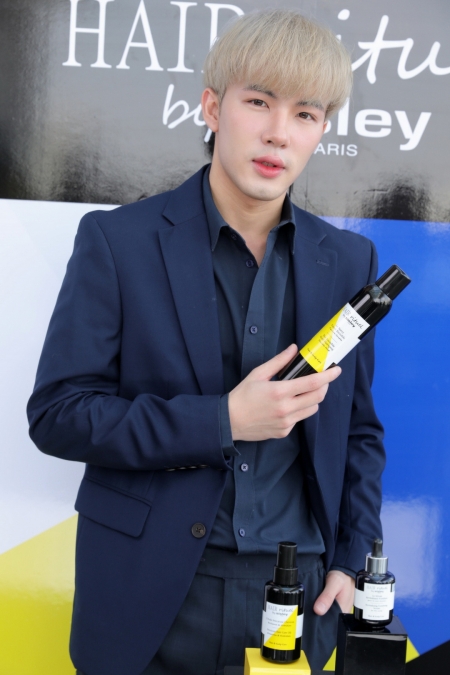 Hair Rituel by Sisley เปิดตัวสองผลิตภัณฑ์คุณภาพ Invisible Hold Hair spray และ Revitalizing Nourishing Shampoo