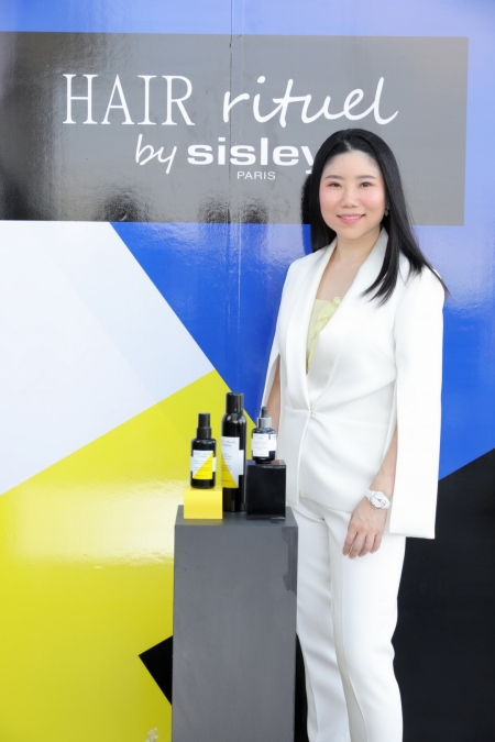 Hair Rituel by Sisley เปิดตัวสองผลิตภัณฑ์คุณภาพ Invisible Hold Hair spray และ Revitalizing Nourishing Shampoo