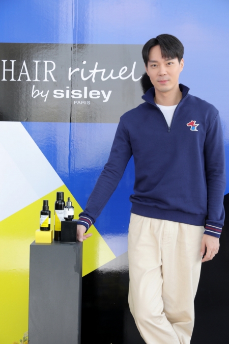 Hair Rituel by Sisley เปิดตัวสองผลิตภัณฑ์คุณภาพ Invisible Hold Hair spray และ Revitalizing Nourishing Shampoo