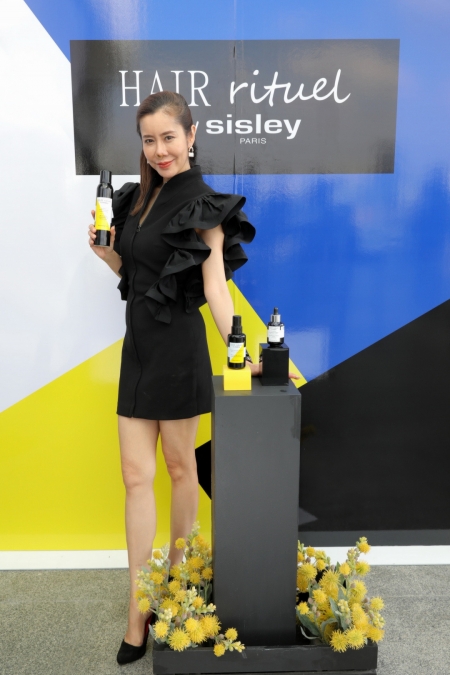 Hair Rituel by Sisley เปิดตัวสองผลิตภัณฑ์คุณภาพ Invisible Hold Hair spray และ Revitalizing Nourishing Shampoo