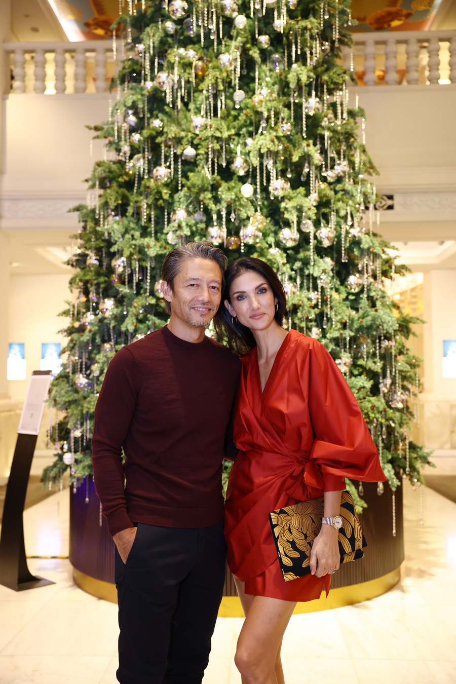 อนันตรา สยาม กรุงเทพฯ จัดงานเปิดไฟต้นคริสต์มาสอย่างยิ่งใหญ่