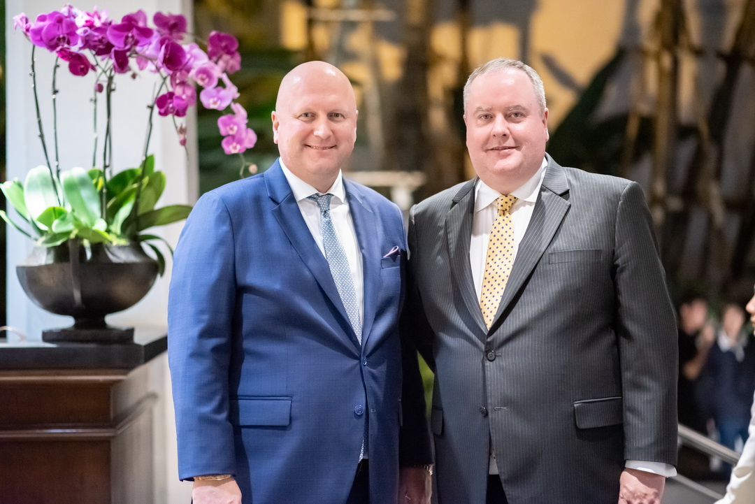 อนันตรา สยาม กรุงเทพฯ จัดงานเปิดไฟต้นคริสต์มาสอย่างยิ่งใหญ่