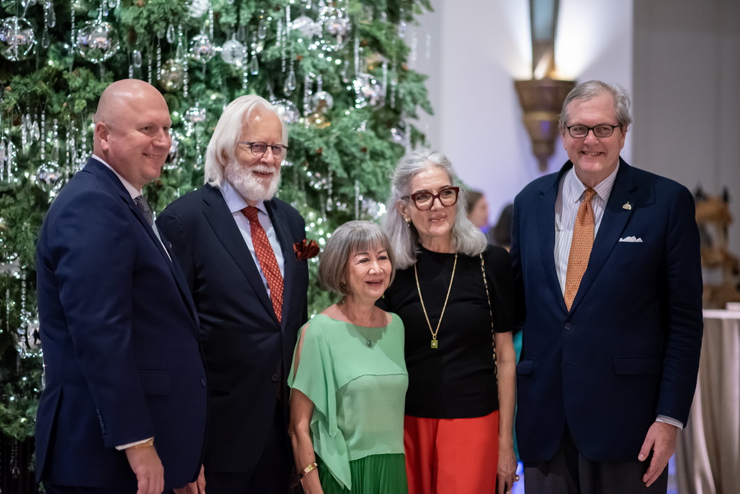 อนันตรา สยาม กรุงเทพฯ จัดงานเปิดไฟต้นคริสต์มาสอย่างยิ่งใหญ่