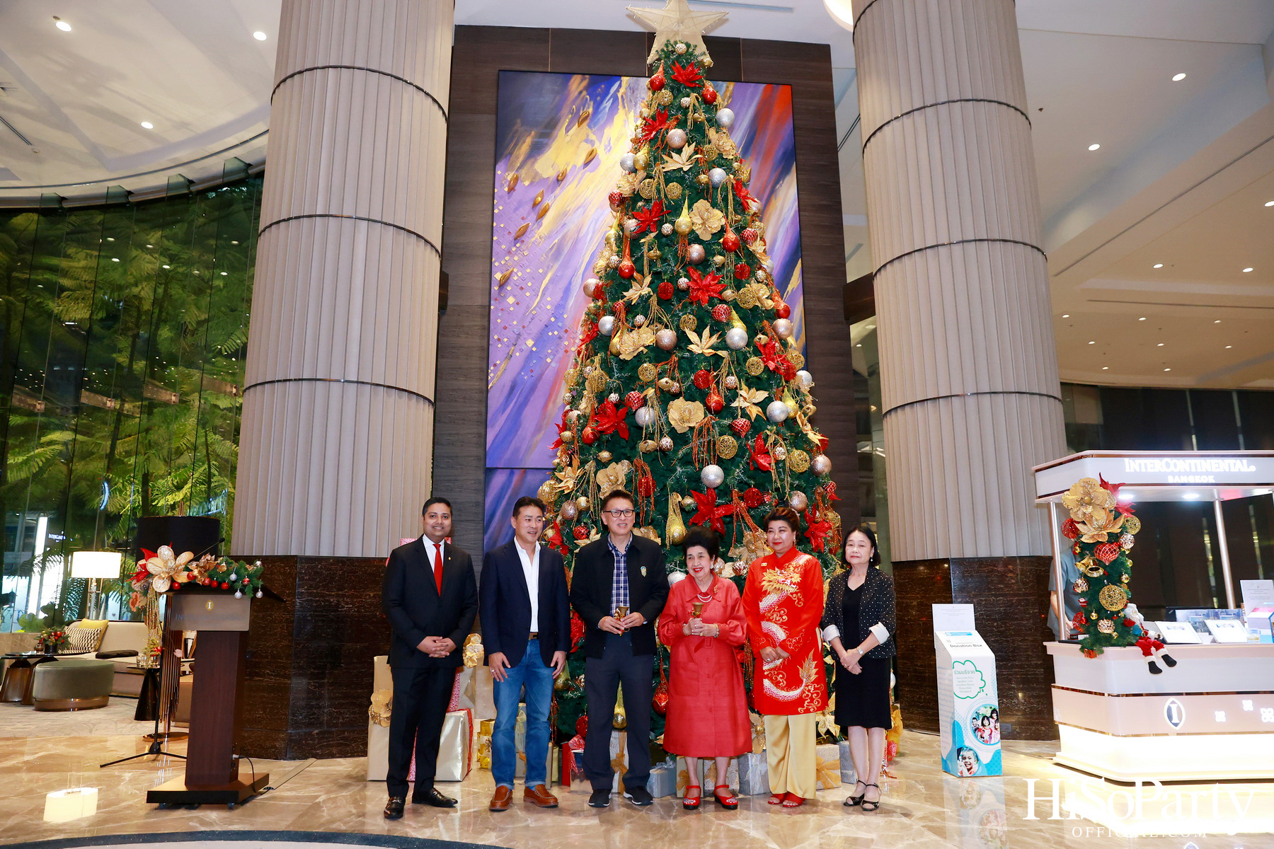 งานเปิดไฟต้นคริสต์มาส ณ โรงแรม อินเตอร์คอนติเนนตัล กรุงเทพฯ