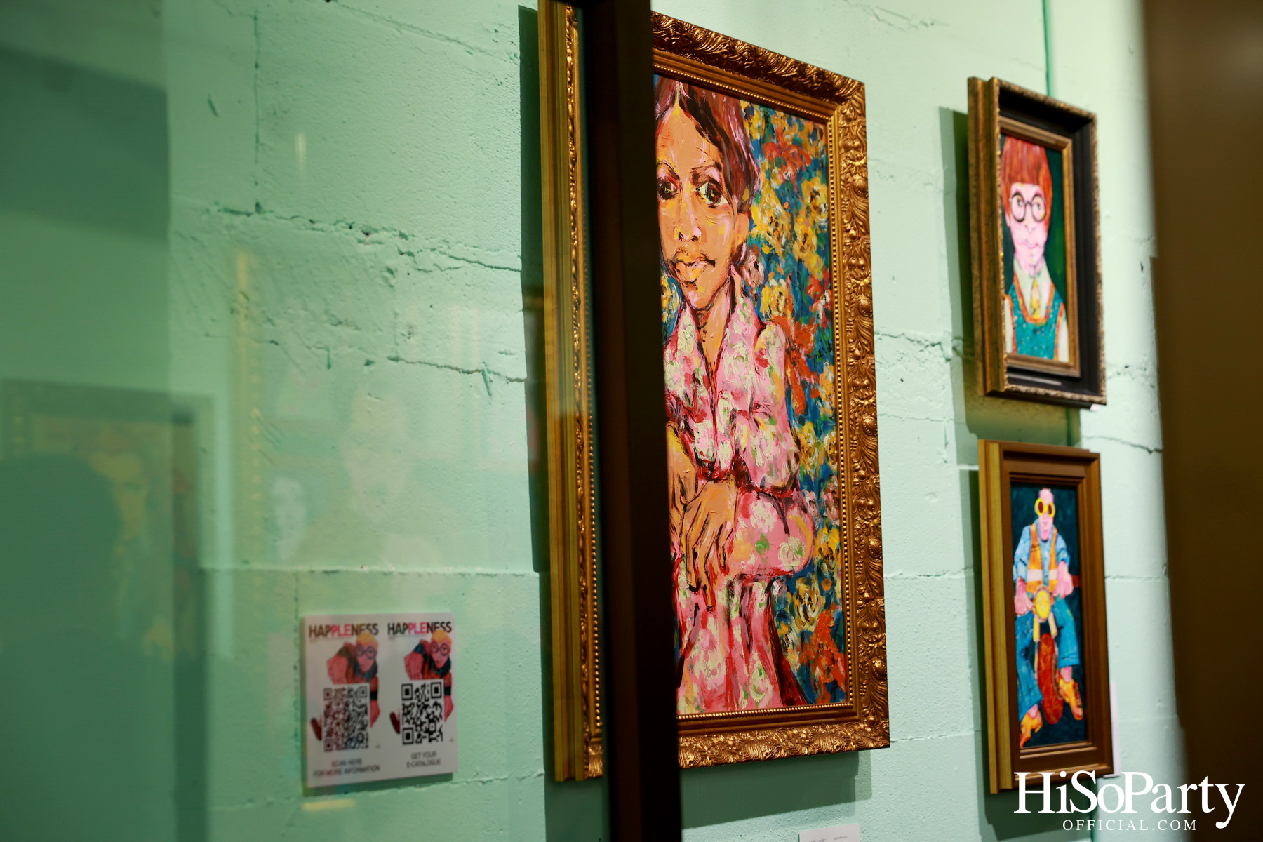 งานเปิดนิทรรศการ Hap-PLE-ness : ความสุขง่ายๆ แบบ ซิ้มเปิ้ล ซิมเปิ้ล ของ จาริณี เมธีกุล