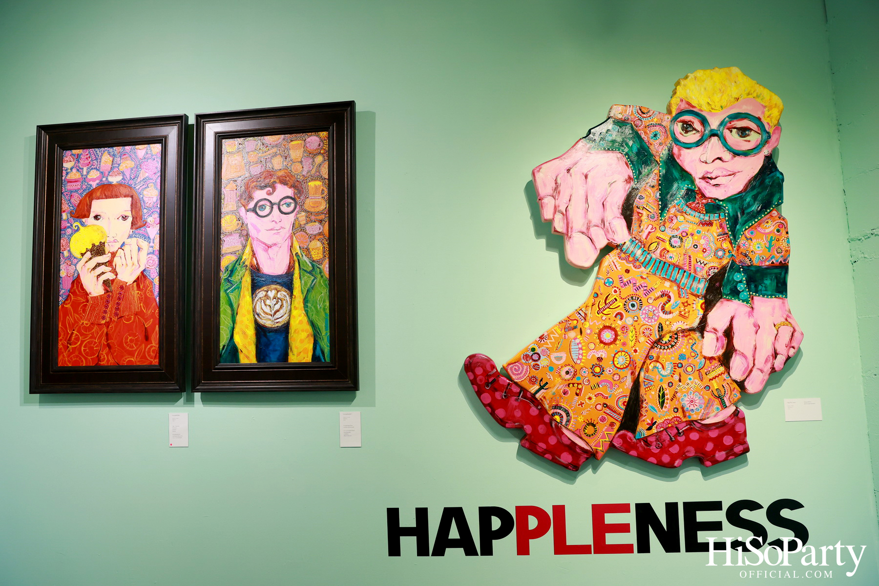 งานเปิดนิทรรศการ Hap-PLE-ness : ความสุขง่ายๆ แบบ ซิ้มเปิ้ล ซิมเปิ้ล ของ จาริณี เมธีกุล