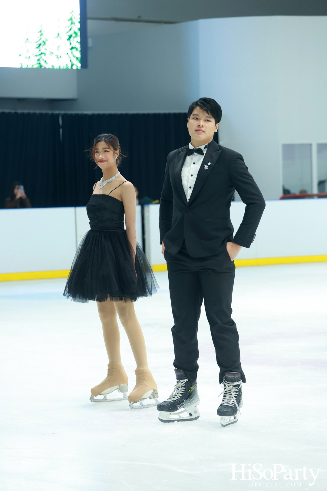 ‘SOMEWHERE ONLY WE KNOW - DISCOVERY 7 KINGDOMS OF SNOW QUEEN’ FSAT งานดินเนอร์ท่ามกลางลานสเก็ตน้ำแข็ง พร้อมโชว์เครื่องประดับเพชร BEAUTY GEMS