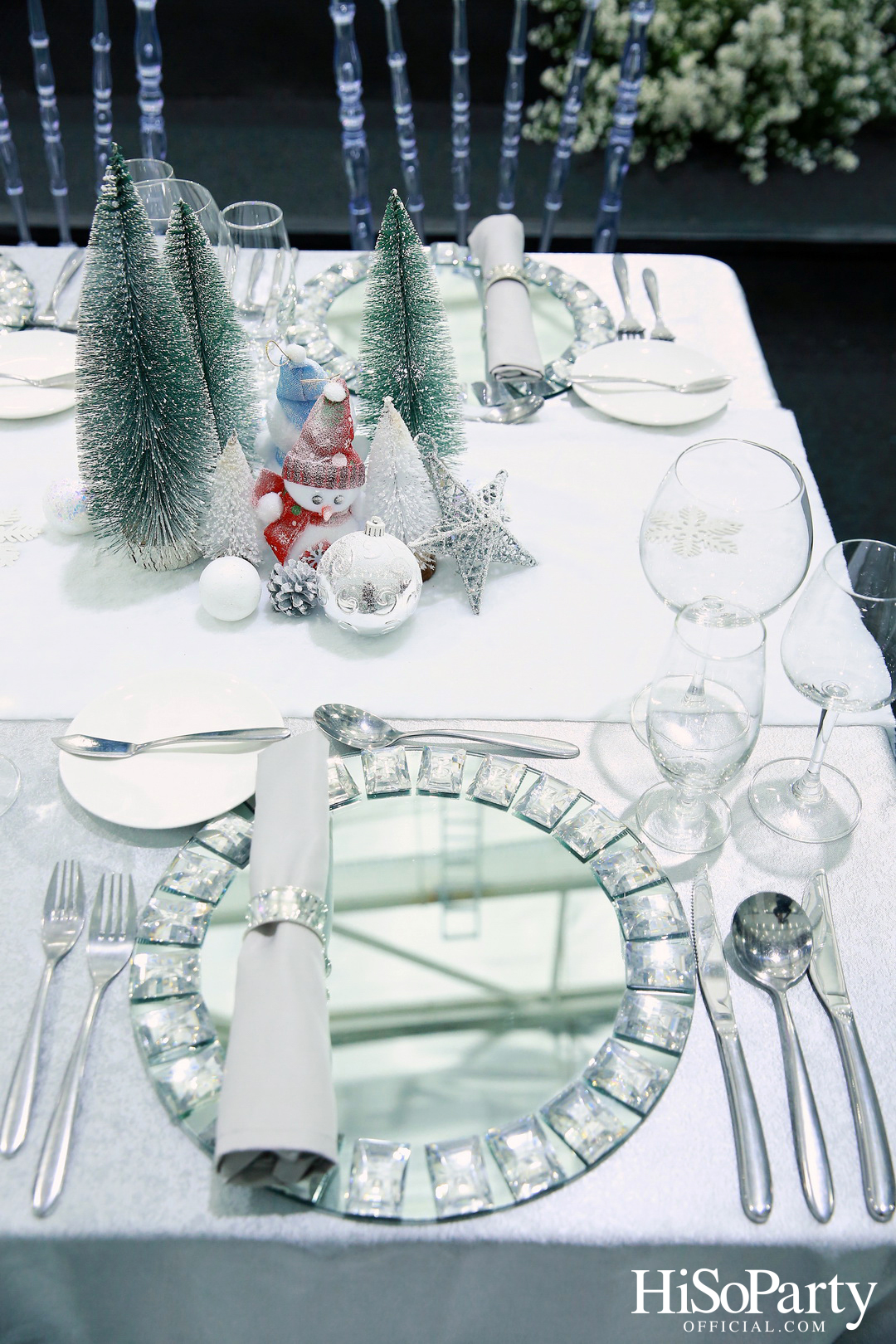 ‘SOMEWHERE ONLY WE KNOW - DISCOVERY 7 KINGDOMS OF SNOW QUEEN’ FSAT งานดินเนอร์ท่ามกลางลานสเก็ตน้ำแข็ง พร้อมโชว์เครื่องประดับเพชร BEAUTY GEMS