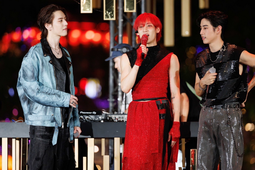 Amazing Thailand Countdown 2024 งานเคาท์ดาวน์ระดับโลก ณ ไอคอนสยาม 