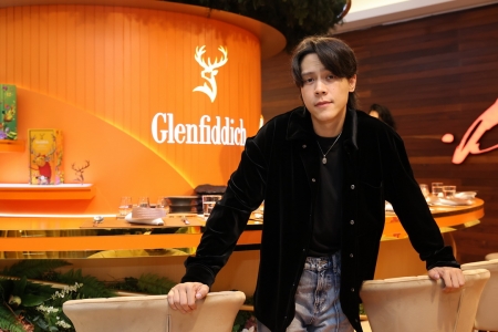 A GIFT FOR BLOSSOMING FUTURES ต้อนรับปีใหม่ 2024 กับ GLENFIDDICH ณ ป๊อปอัพสุดเอ็กซ์คลูซีฟที่ เกษร วิลเลจ