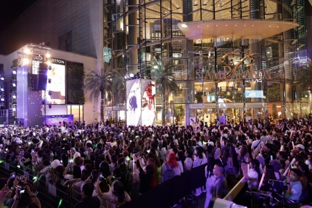 สยามพารากอนเปิดเวทีเคาท์ดาวน์ฉลองปีใหม่สุดยิ่งใหญ่ ในงาน Siam Paragon The Glorious Countdown Celebration 2024