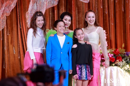 ‘Celebrate My Golden 80th Esther’ งานฉลองวันคล้ายวันเกิด คุณหญิงชดช้อย โสภณพนิช 