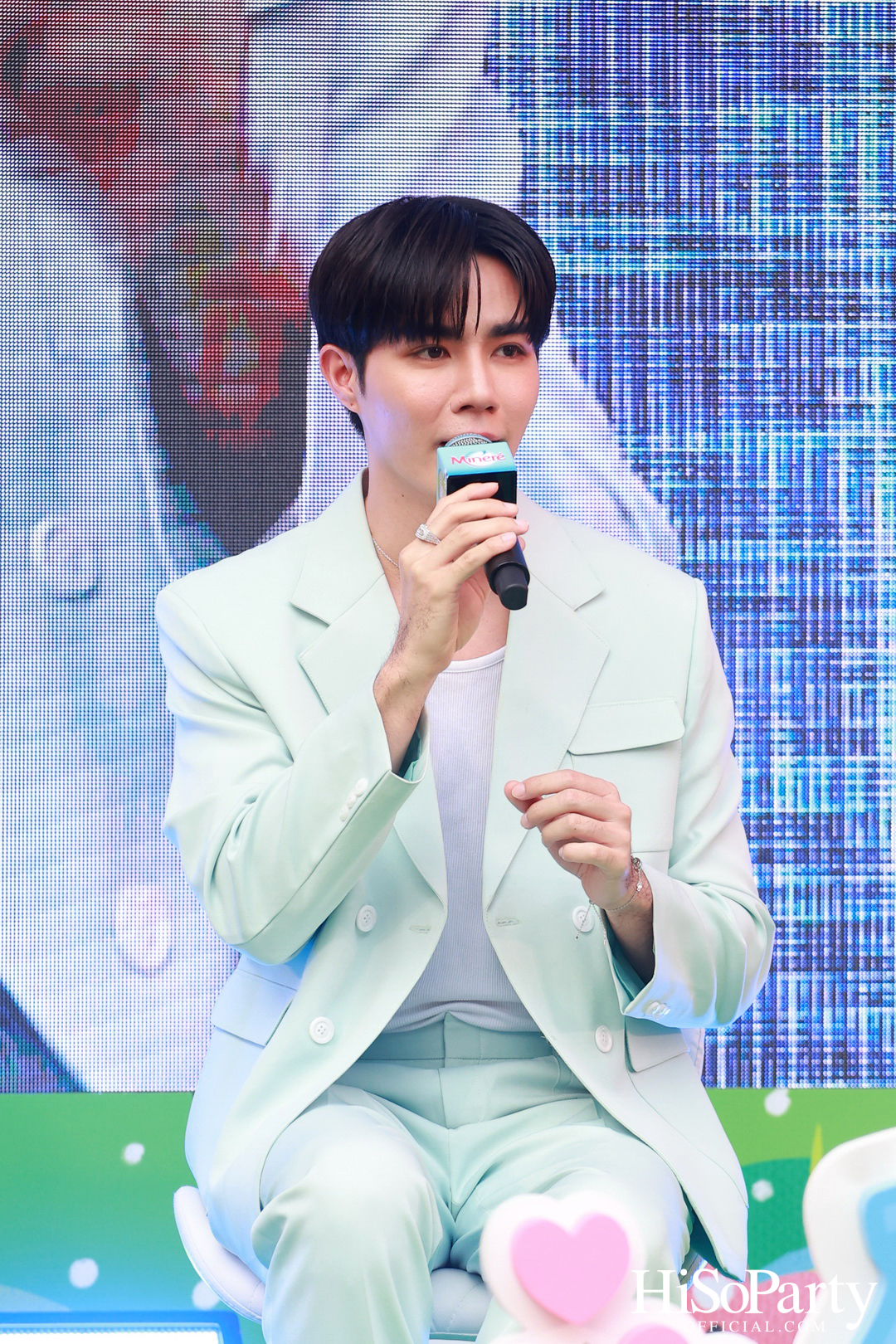 น้ำแร่ Minéré ชวนทุกคนมาร่วมสร้างปรากฏการณ์ ‘Crush On You มา Crush บิด บอกรักษ์ให้โลกรู้’