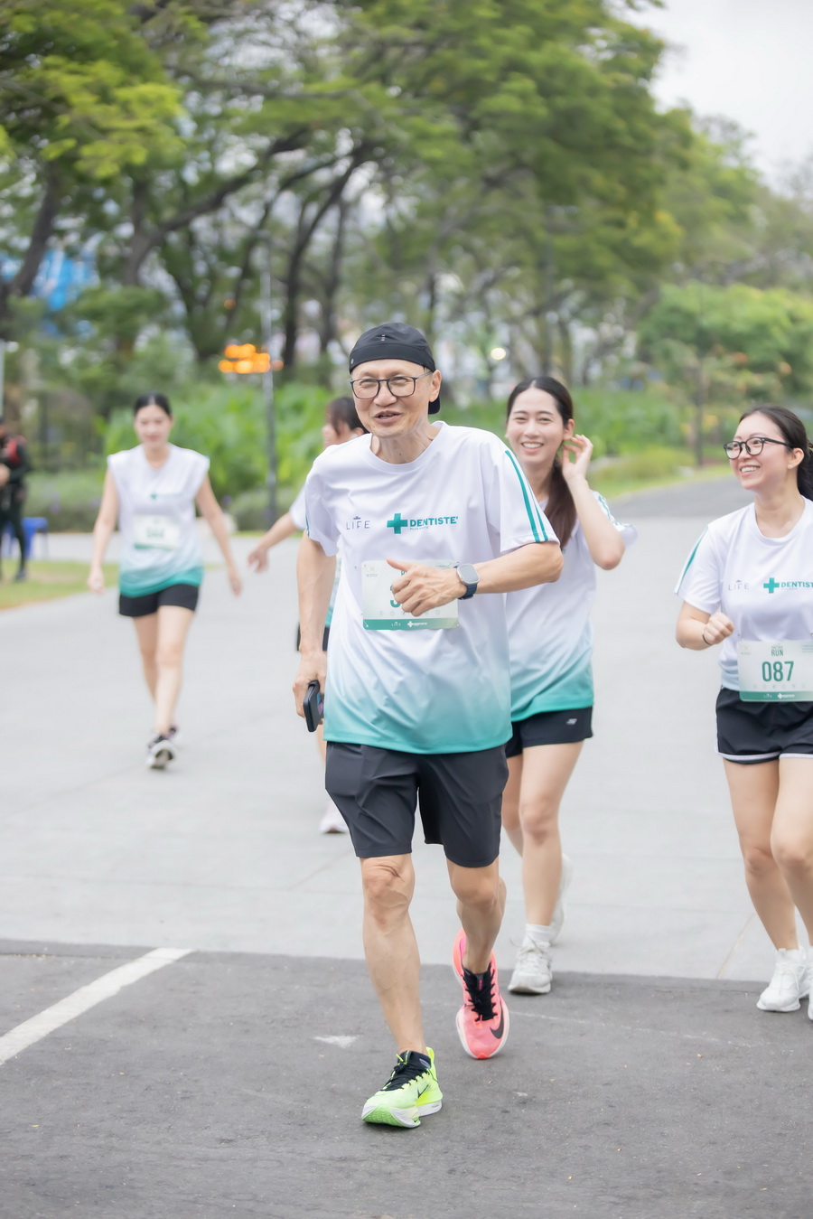 DENTISTE’ : You&Me Together Run x THE STANDARD LIFE งานวิ่งสุดฮีลใจชวนจับมือคนที่รักและห่วงใย วิ่งพิชิตจิตใจไปด้วยกัน