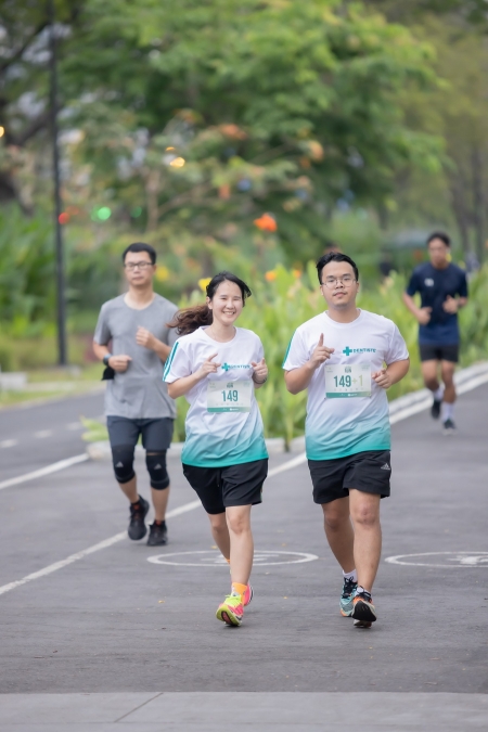 DENTISTE’ : You&Me Together Run x THE STANDARD LIFE งานวิ่งสุดฮีลใจชวนจับมือคนที่รักและห่วงใย วิ่งพิชิตจิตใจไปด้วยกัน