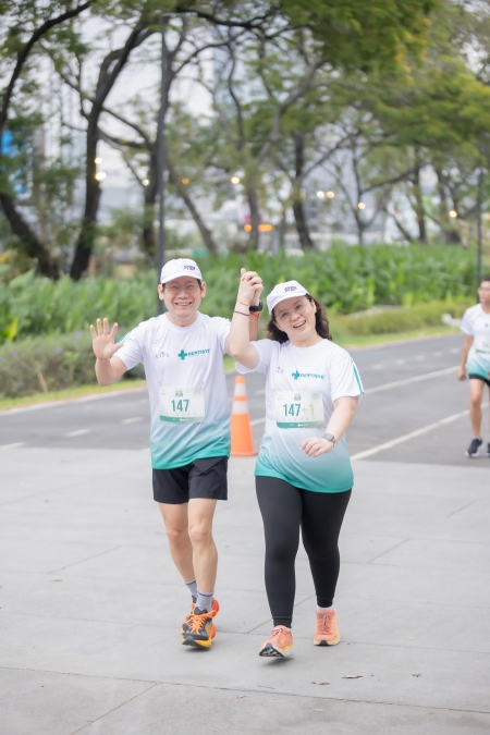 DENTISTE’ : You&Me Together Run x THE STANDARD LIFE งานวิ่งสุดฮีลใจชวนจับมือคนที่รักและห่วงใย วิ่งพิชิตจิตใจไปด้วยกัน