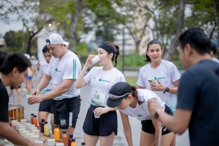 DENTISTE’ : You&Me Together Run x THE STANDARD LIFE งานวิ่งสุดฮีลใจชวนจับมือคนที่รักและห่วงใย วิ่งพิชิตจิตใจไปด้วยกัน