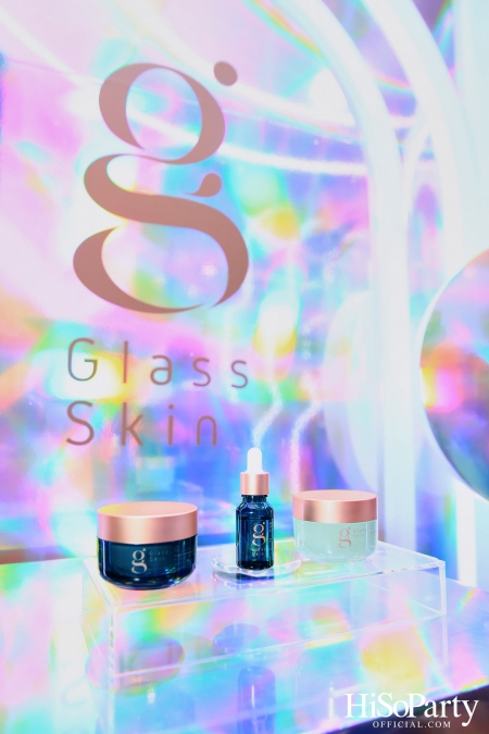 งานเปิดตัว ‘GLASS SKIN’ แบรนด์สกินแคร์คุณภาพสูงระดับเวิลด์คลาส พร้อมประกาศแต่งตั้ง ‘คุณใหม่-ดาวิกา โฮร์เน่’ เป็นพรีเซ็นเตอร์คนแรกของแบรนด์