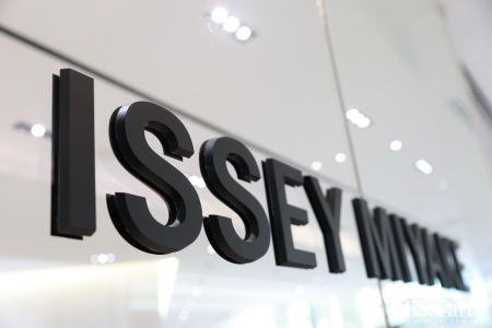 ISSEY MIYAKE ART INSTALLATION