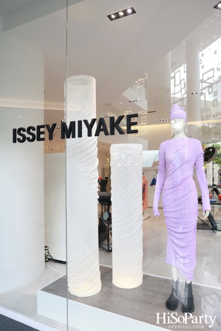 ISSEY MIYAKE ART INSTALLATION