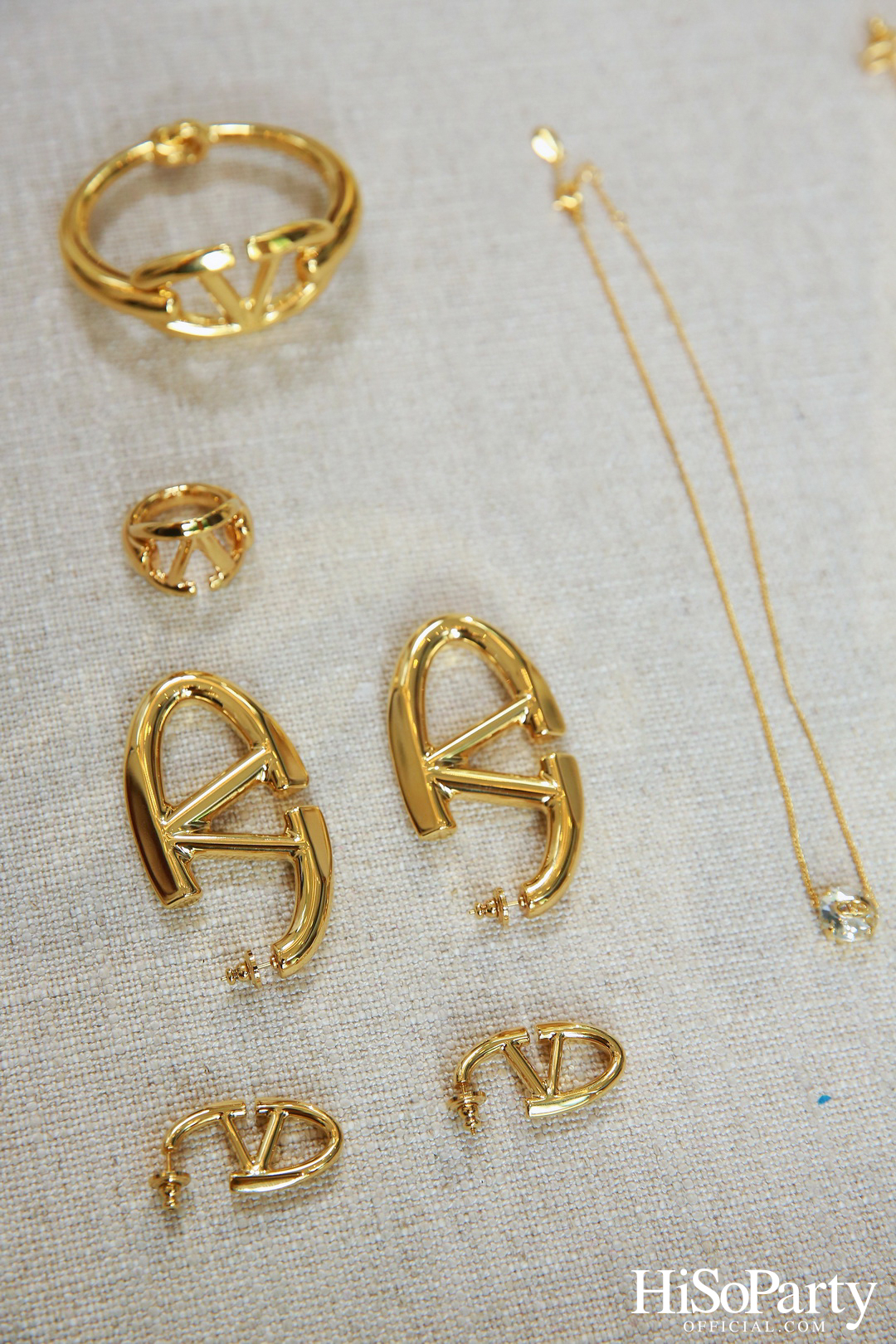 งาน Exclusive Preview of  ‘VALENTINO L'ECOLE COLLECTION’ The New Collection Spring/Summer 2024