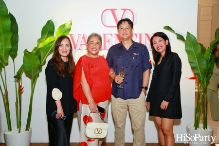 งาน Exclusive Preview of  ‘VALENTINO L'ECOLE COLLECTION’ The New Collection Spring/Summer 2024