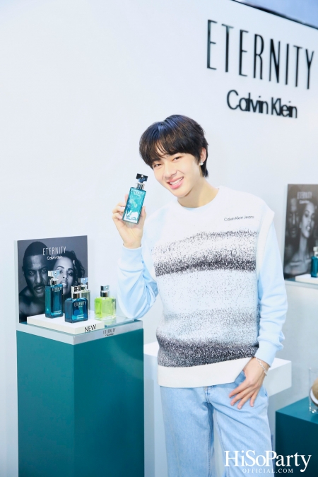 CALVIN KLEIN เปิดตัวน้ำหอมคู่รัก 2 กลิ่นใหม่กับ ETERNITY AROMATIC ESSENCE FOR WOMEN และ FOR MEN 