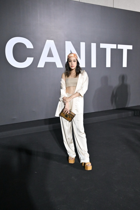 CANITT ฉลองครบรอบ 10 ปีสุดยิ่งใหญ่ เนรมิตรันเวย์อวดโฉมผลงานการดีไซน์ล่าสุดในคอลเลกชั่นสปริง/ซัมเมอร์ 2024 ที่ชื่อว่า ‘Impression Sunrise’