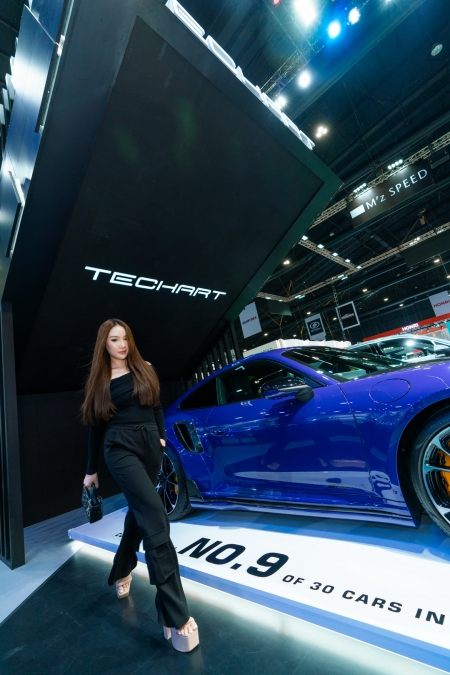 B AUTOHAUS นำความความเอ็กซ์คลูซีฟเปิดตัวครั้งแรกในไทยกับ TECHART GTsport รุ่นลิมิเต็ด 1ใน 30 คัน ทั่วโลก ในงาน Motor Show 2024