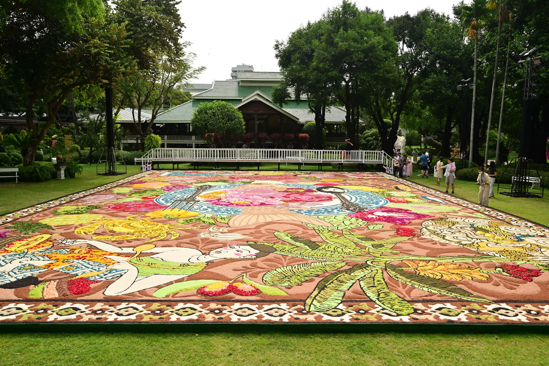 งานดอกไม้ปาร์คนายเลิศครั้งที่ 35 ตระการตาสมการรอคอย เปิดให้เข้าชมตั้งแต่วันนี้ – 31 มีนาคม ณ ปาร์คนายเลิศ