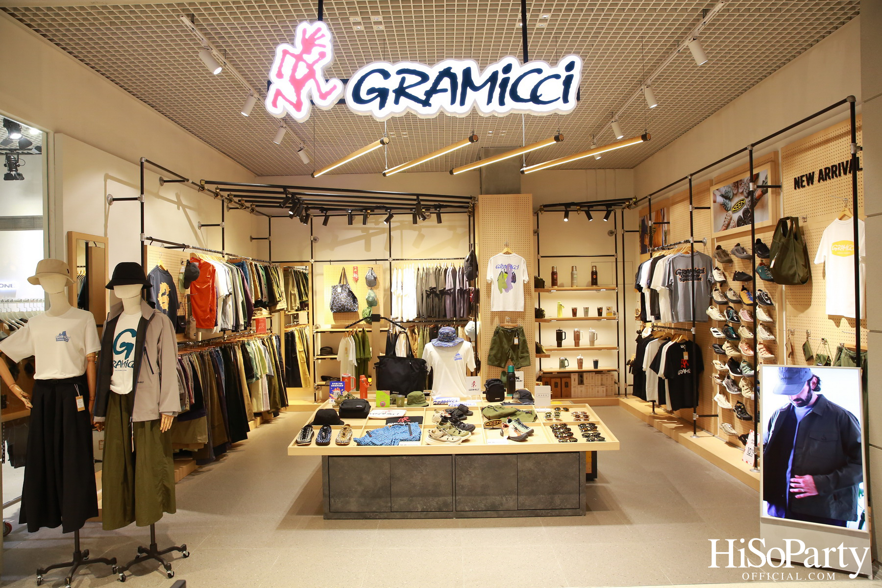 Comma And 1st Anniversary