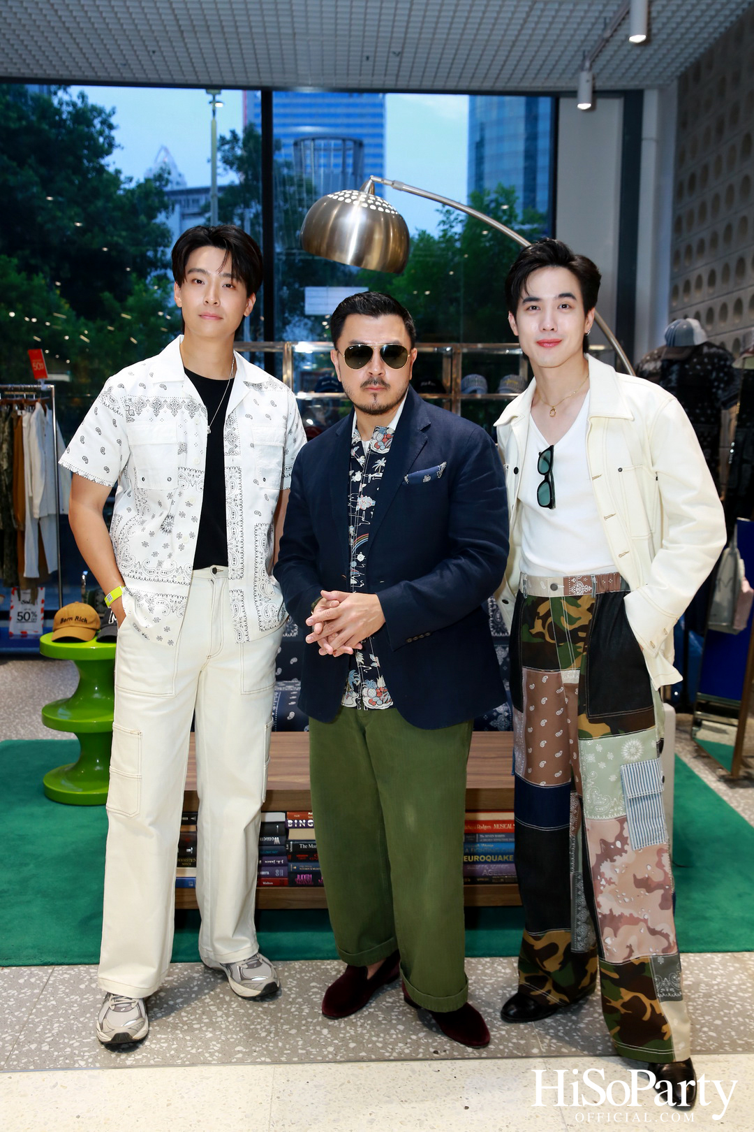 Comma And 1st Anniversary