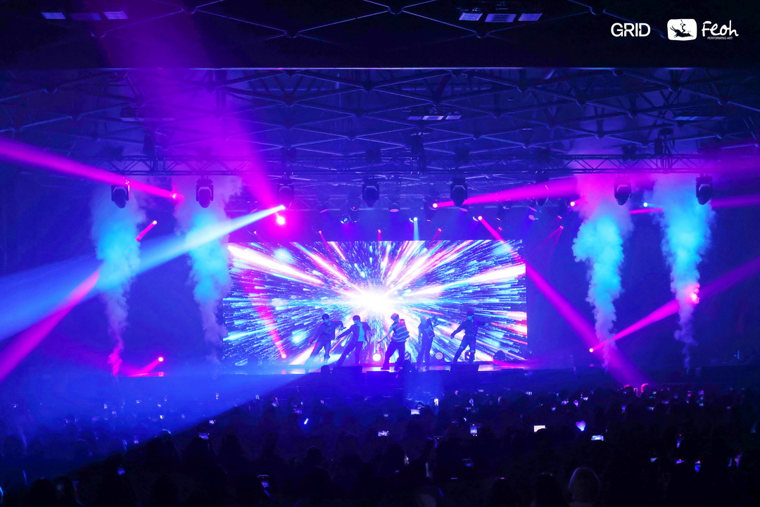 ยอร์ช-จองบิน-ฮยอนบิน-ดงยอน-ฮง 5 หนุ่ม POW พกความสดใสมาตกหัวใจคนทั้งฮอลล์ใน #POWHOUSE_in_BANGKOK